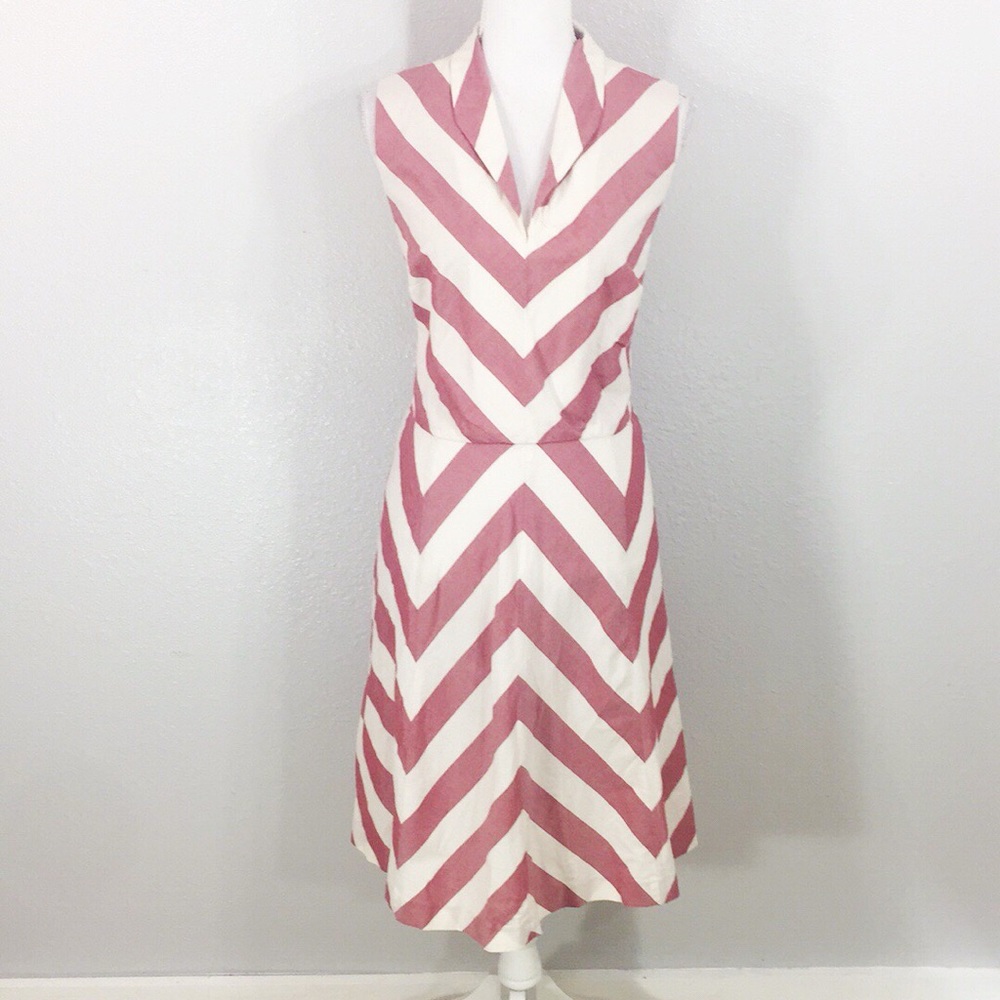 Isaac Mizrahi red off white stripe chevron dress